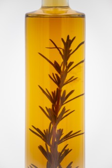 Vinaigre de cidre au Romarin